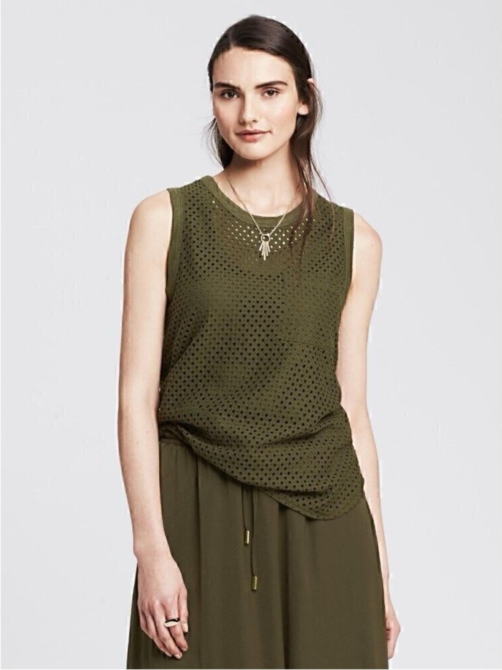 Banana Republic Womens Olive Green Eyelet Pocket Tank Top Small Petit SP